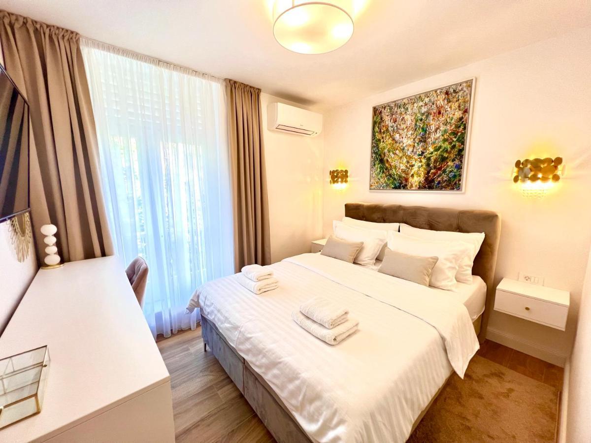 Apartment Velvet - Free Private Garage Ragusa Esterno foto