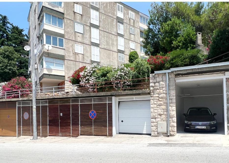 Apartment Velvet - Free Private Garage Ragusa Esterno foto